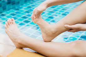 The best way to stop swimming-related leg discomfort